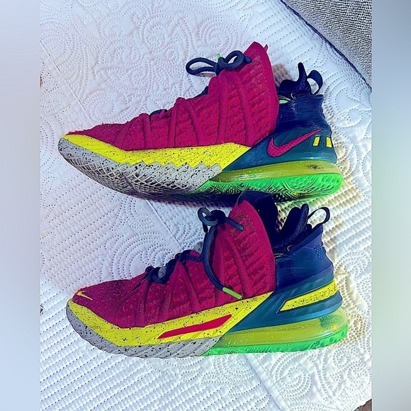 Size 8- Nike LeBron 18 Los Angeles By Night 2020 main image 8